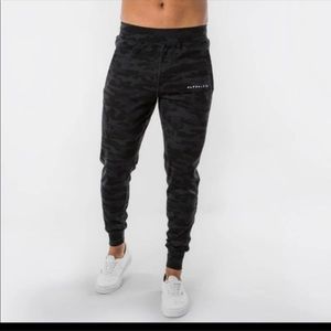 Alphalete Jogger